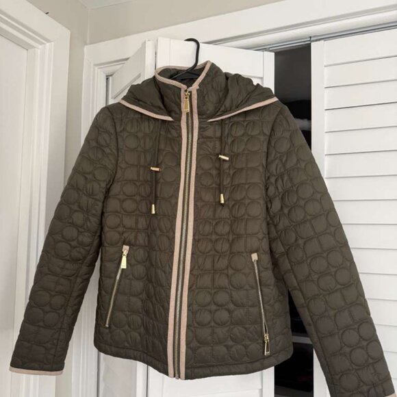 Kate Spade olive green quilted water-resistant jacket - Picture 4 of 6